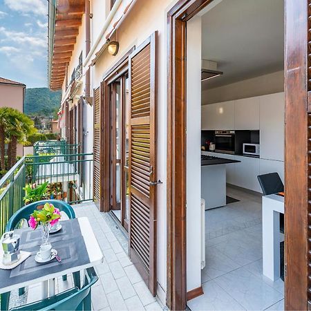Tresa Bay House - Lugano Lake Лавена Понте Треза Екстериор снимка