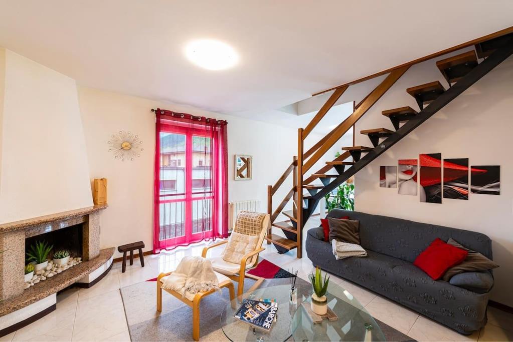 Tresa Bay House - Lugano Lake Лавена Понте Треза Екстериор снимка